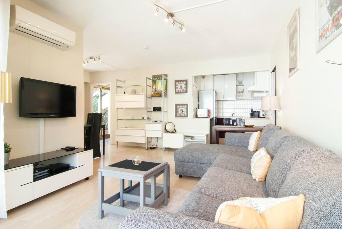 Elegant Apt W/2 Terraces/Mins To Beach & Shops Antibes Luaran gambar